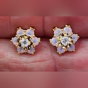 KENDRA SCOTT ALYSSA STUD EARRINGS GOLD/WHITE OPALITE CRYSTAL